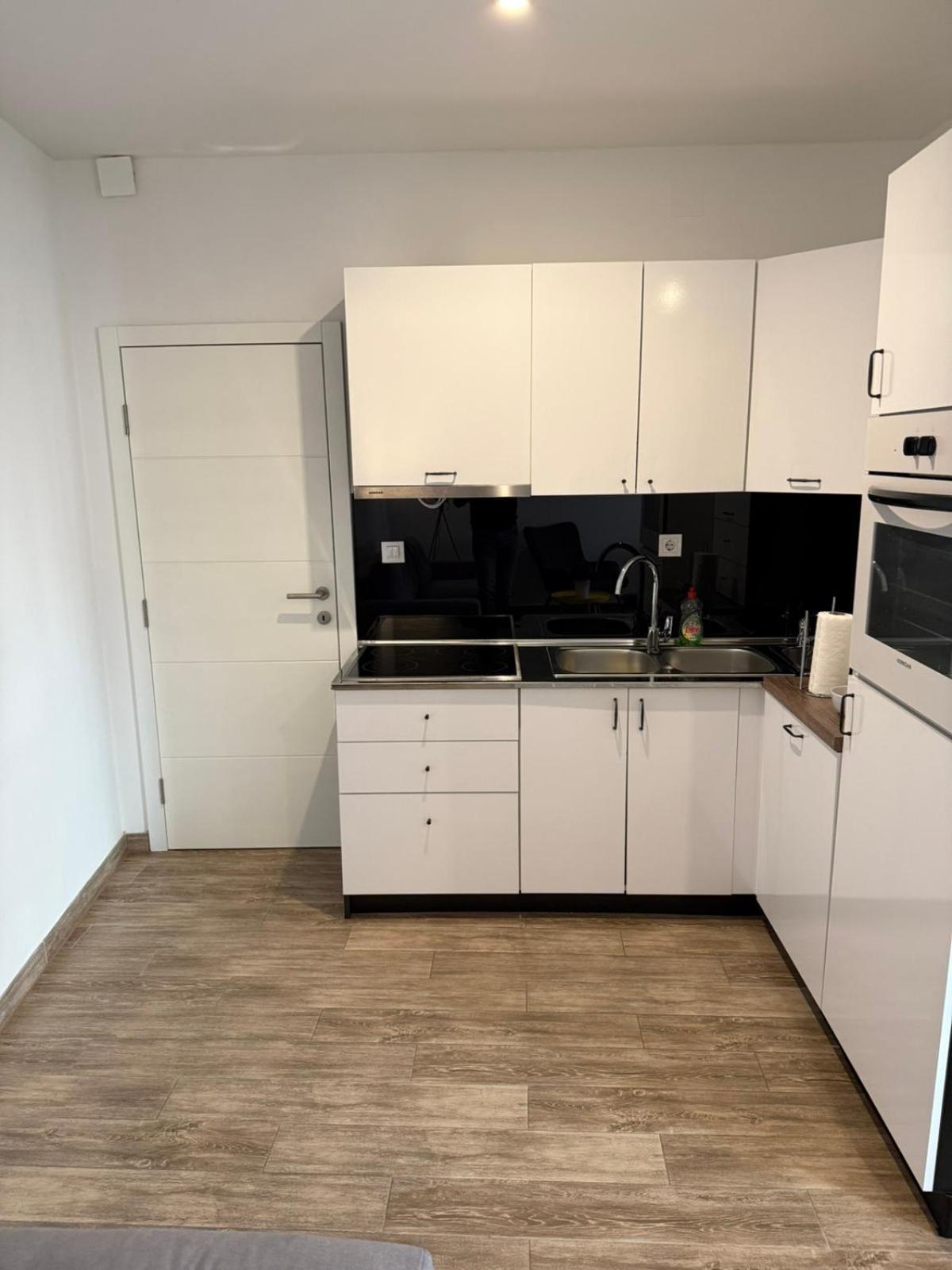 Home Apartmani I Sobe Osijek Ngoại thất bức ảnh