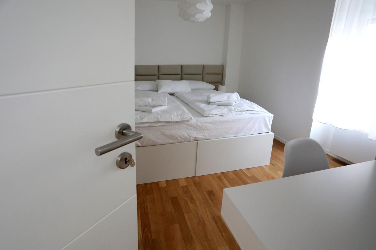 Home Apartmani I Sobe Osijek Ngoại thất bức ảnh